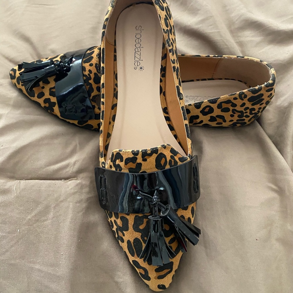 Leopard print flats